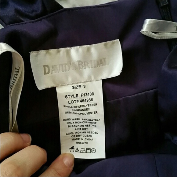 Davids Bridal dress. Size 8 - Picture 5 of 5